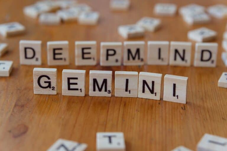 Why Google Gemini Explains Differently Than ChatGPT: Guide to Understanding AI Biases in 2026