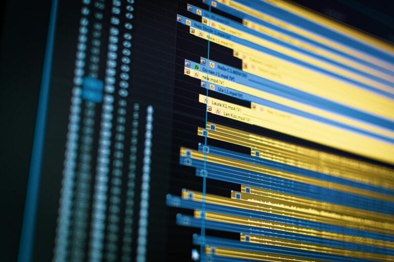 AI tools for designing product mockups without Photoshop: Canva, Figma AI, and 4 hidden alternatives compared